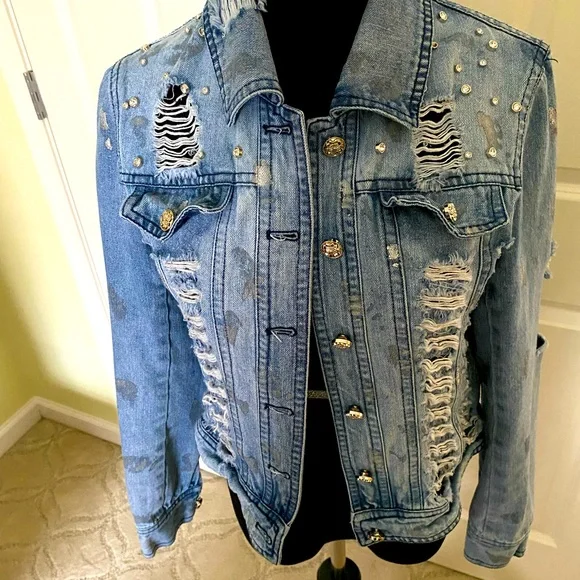 AZI denim jacket size small - Picture 1 of 4